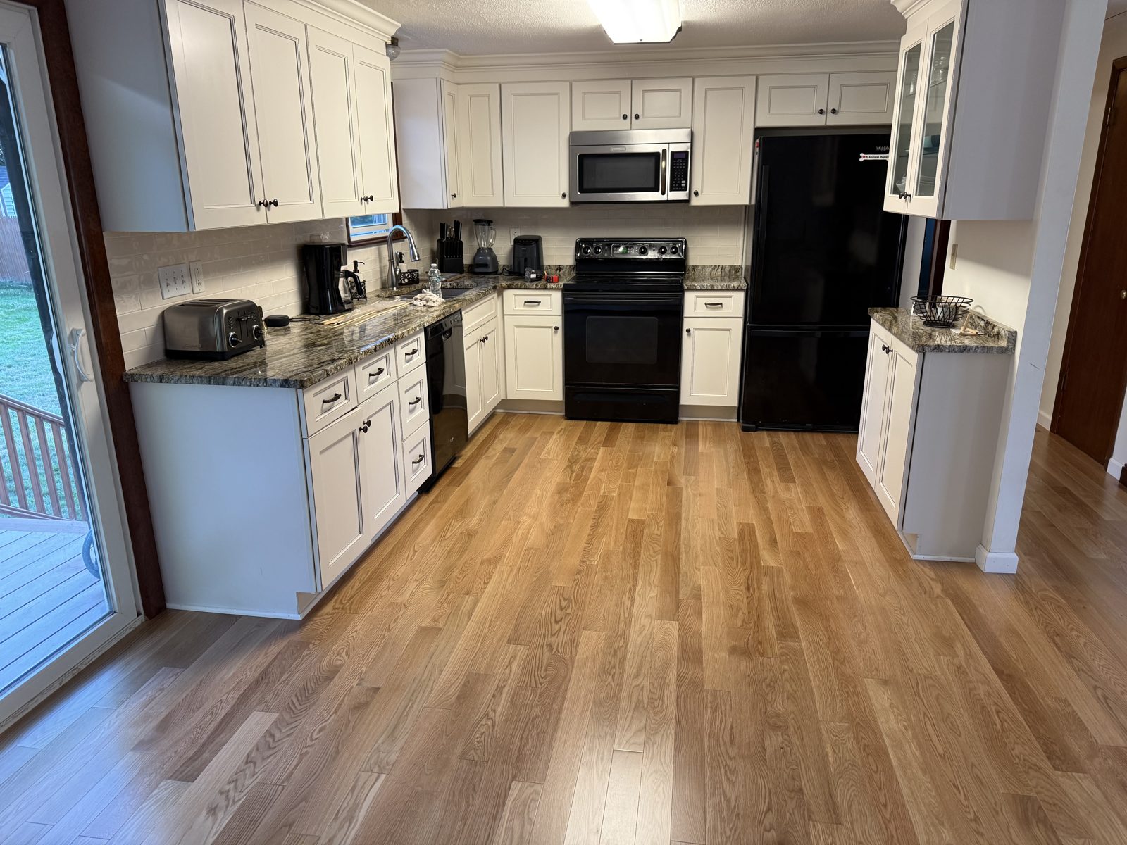Refinishing Tolland's hardwood floors in Tolland, CT